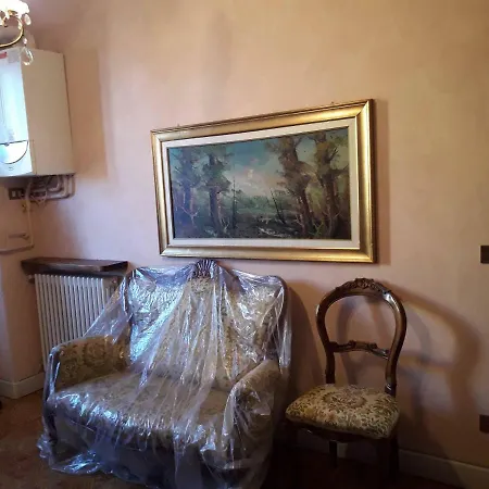In Piazza Umberto I A Poviglio Apartament Poviglio (Reggio Emilia)